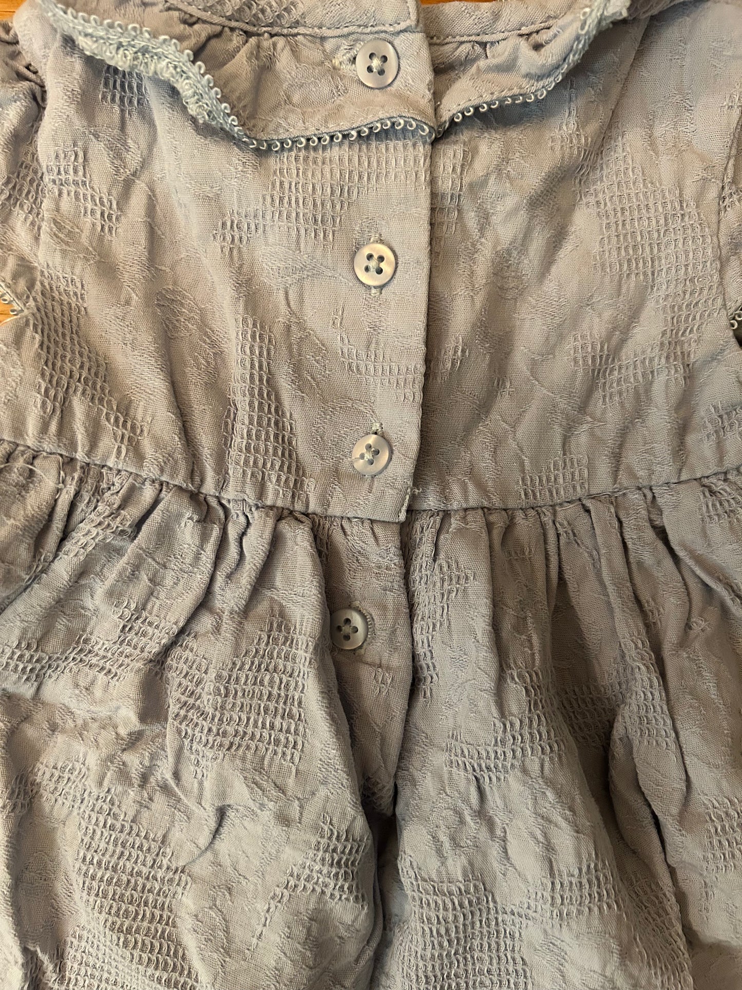 Lichtblauwe babymeisjesjurk - maat 68 (3-6M)