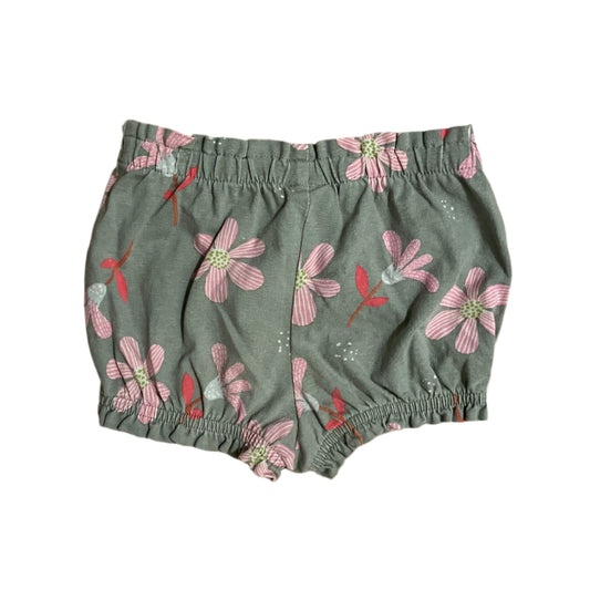 Bloemenshorts - maat 74 (6-9M)