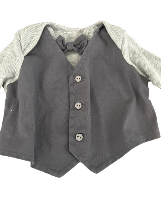 Formal Onesie - size 62 (3-6M)