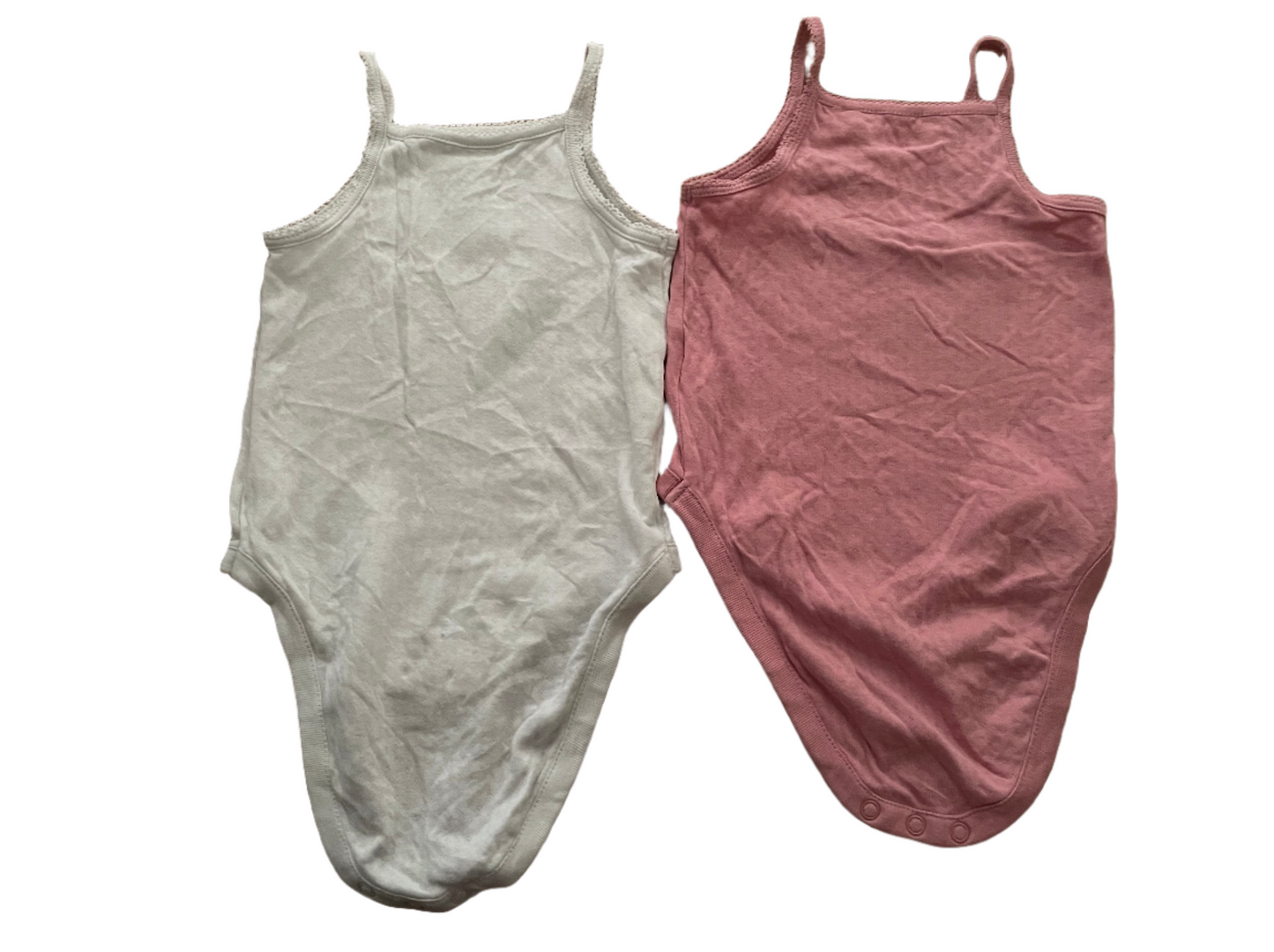 Set van twee mouwloze rompertjes met bandjes - maat 74 (6-9M)