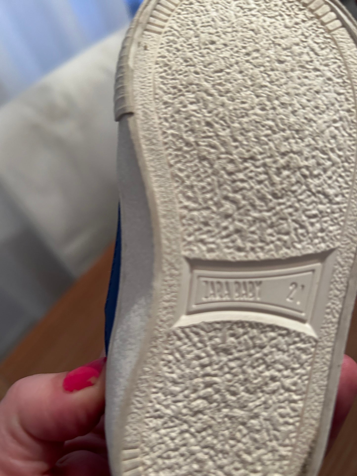 Zara babysneakers - maat 21