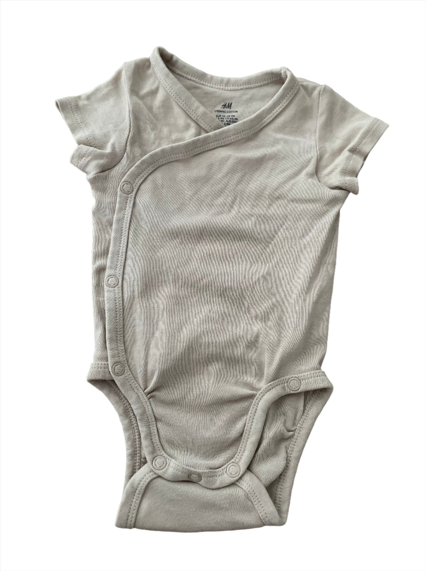 Set of 3 wrap rompers - size 62 (2-4M)