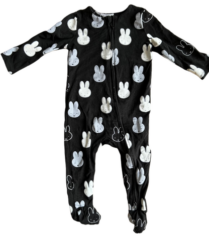 Lange mouwen zwarte Nijntje jumpsuit - maat 74-80 (6-12M)