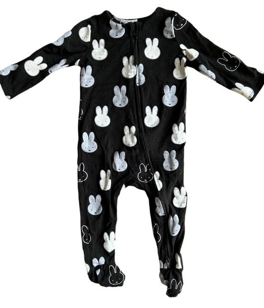Lange mouwen zwarte Nijntje jumpsuit - maat 74-80 (6-12M)