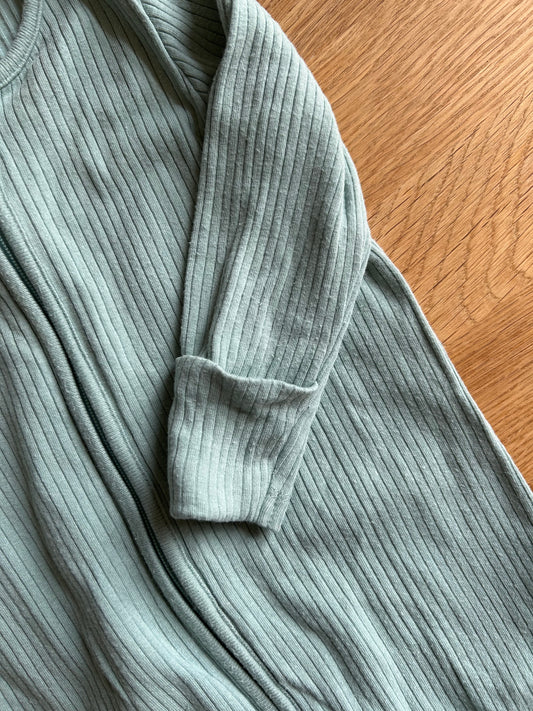 Clever Zip Mint Jumpsuit - size 74 (6-9M)
