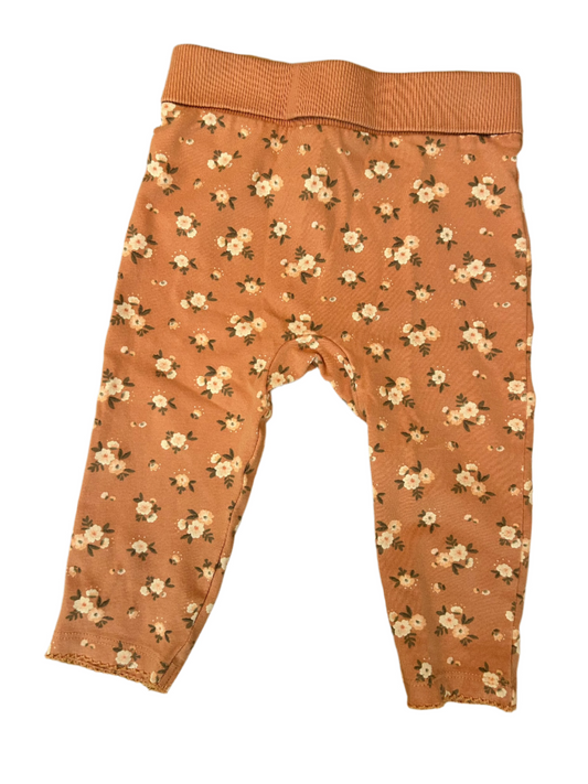 Babylegging met bloemenmotief - maat 74-80 (6-12M)