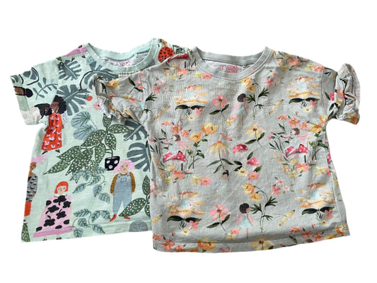 Twee T-shirts met korte mouwen - maat 92 (18-24M)