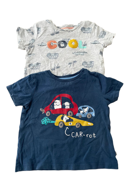 Twee T-shirts - maat 74-80 (6-12M)