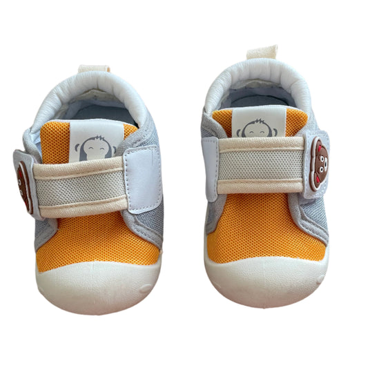 Babysneakers - Maat 17