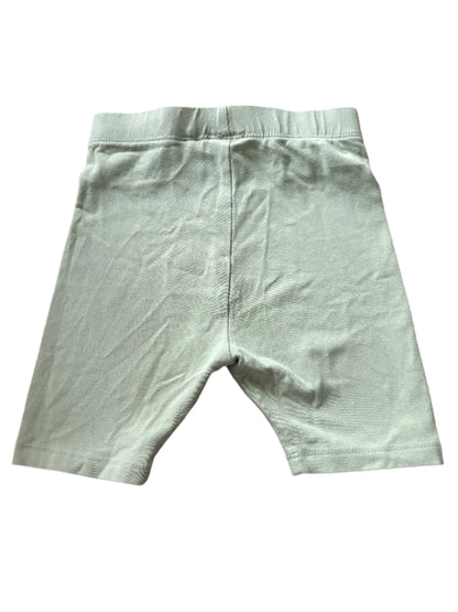 4 pairs of shorts - Size 92 (18-24M)