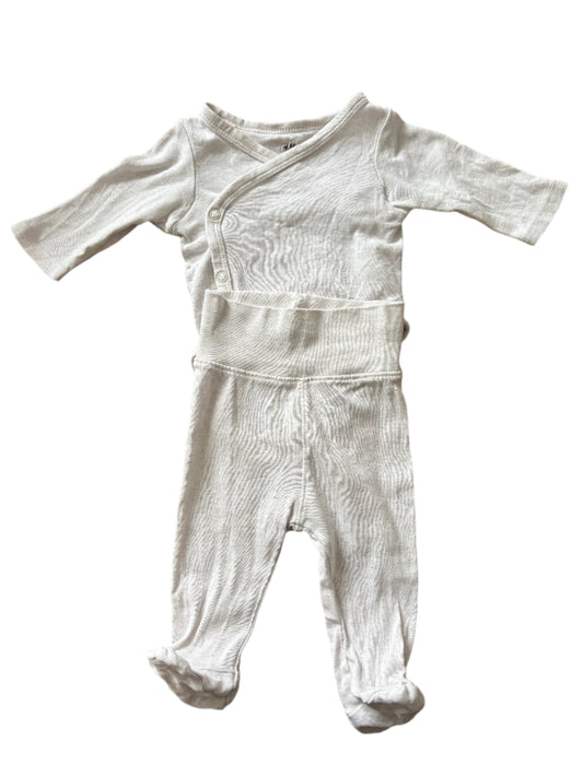 10-Piece Bodysuit and Trousers Set - Size 50 (0-1M)