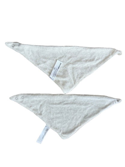 Set of 2 Bibs
