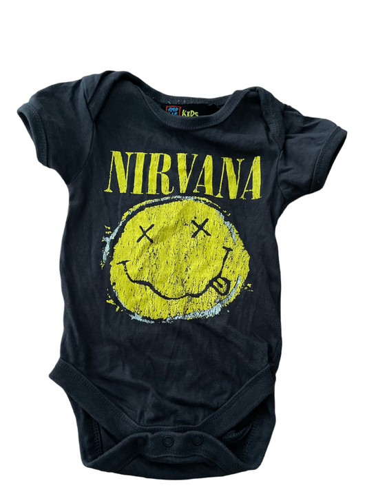 Nirvana Rompertje - maat 50 - 68 (0-6M)