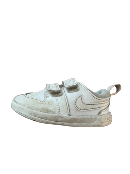 Nike peuterschoenen - maat 21 (UK 4,5)